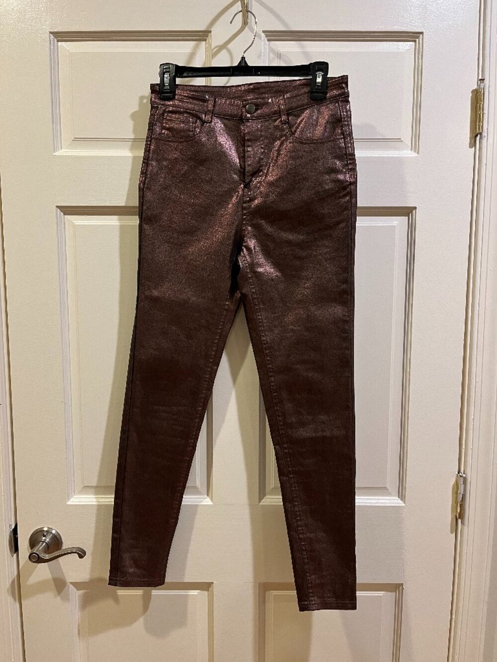 Ladies skinny stretch metalic pink jeans